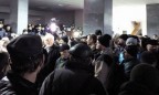Парасюк, Семенченко и Соболев с 50 активистами штурмовали горсовет в Кривом Роге