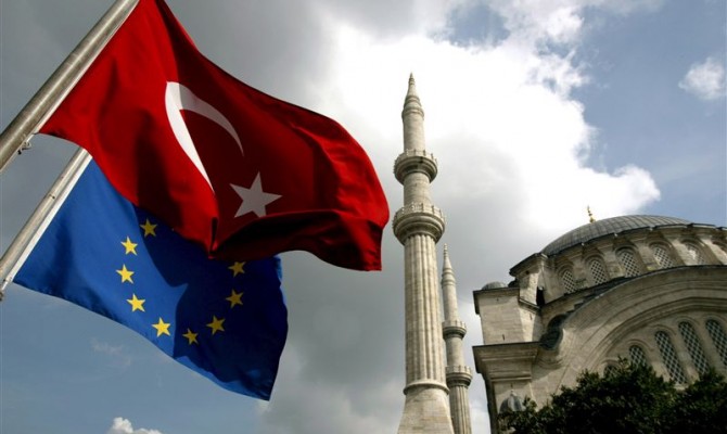 ЕС пообещал Турции €3 млрд и безвизовый режим за решение проблемы эмигрантов