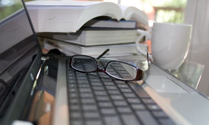 Школьники с Донбасса и Крыма смогут обучаться в украинских школах дистанционно