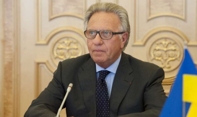 Изменения в Конституцию Украины происходят слишком медленно, — глава Венецианской комиссии