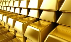 Чиновники НБУ заработали на распродаже золотовалютных запасов страны