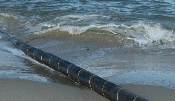 Первую цепь энергомоста из России в Крым все же запустили