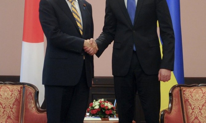 Япония выделит Украине макрофинансовый кредит на $300 млн