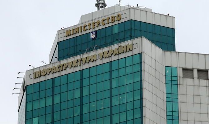 Морская и речная отрасль Украины получила с начала года прибыль в 5,9 млрд гривен