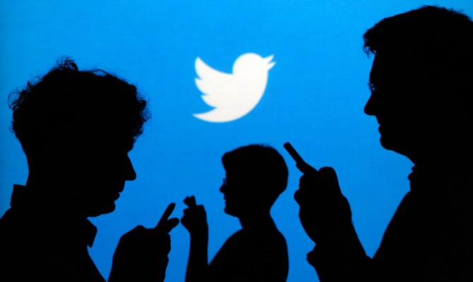 Twitter будет зарабатывать на незарегистрированных пользователях
