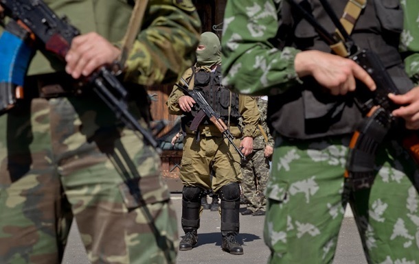 МВД призывает созвать СНБО из-за захвата боевиками Коминтерново