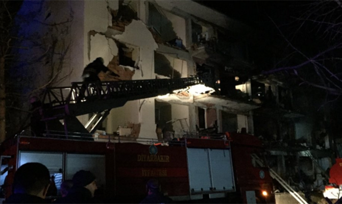 В Турции под отделением полиции произошел взрыв, есть жертвы