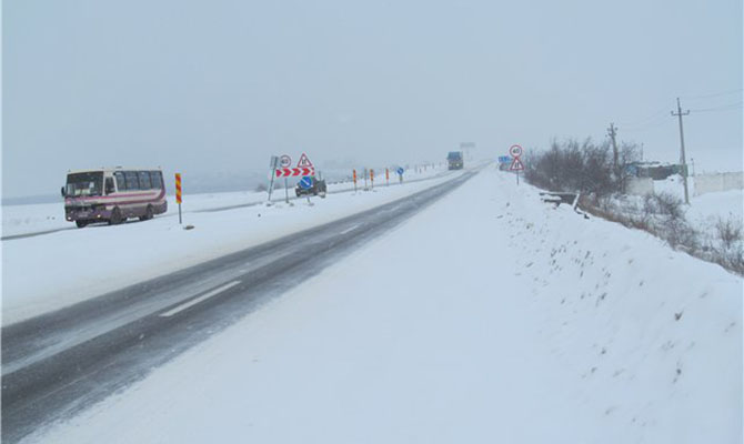 Трассу Одесса-Киев закрыли из-за непогоды
