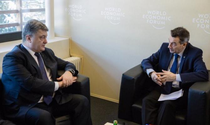 Порошенко призвал Красный Крест активнее участвовать в освобождении пленных