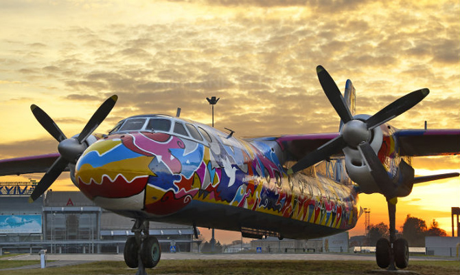 Аэропорт «Киев» сократил количество рейсов в 2015 году на 25%