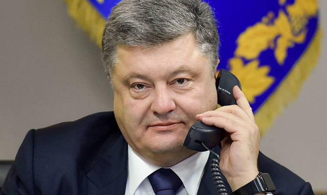 Порошенко пригласил в Украину нового президента Португалии