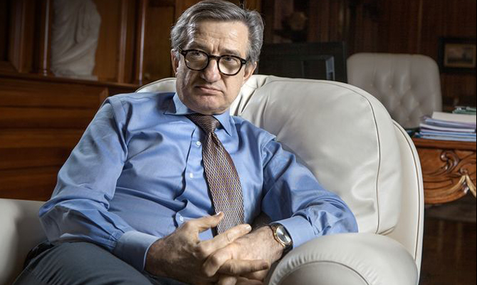 Украинские бизнесмены договорились не спонсировать политиков и партии