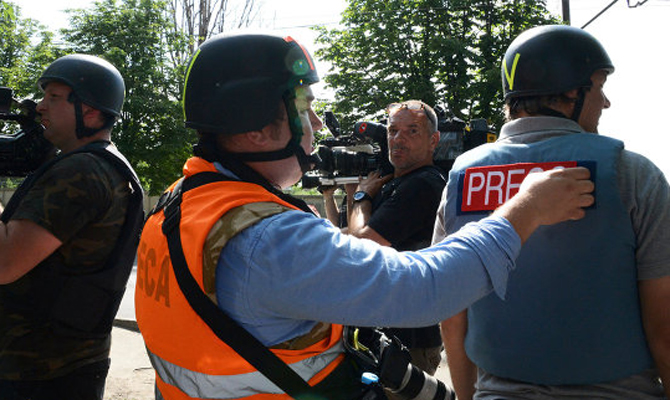 В мире ежегодно погибает 100 журналистов, — исследование