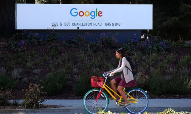 Компания-собственник Google стала самой дорогой в мире