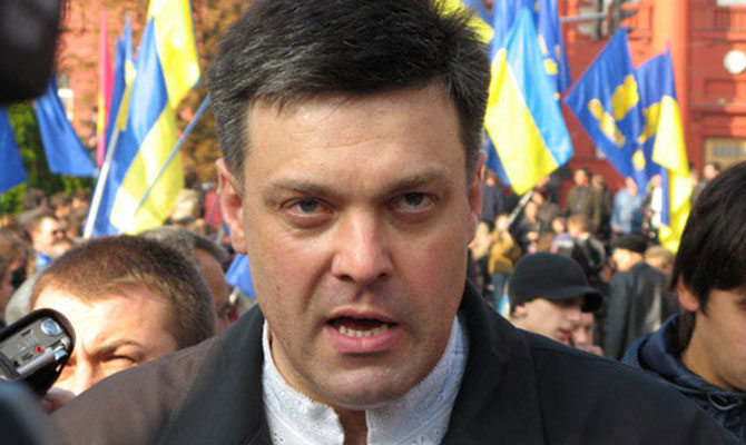 Суд обязал Авакова опровергнуть слова о «бандитах Тягнибока»