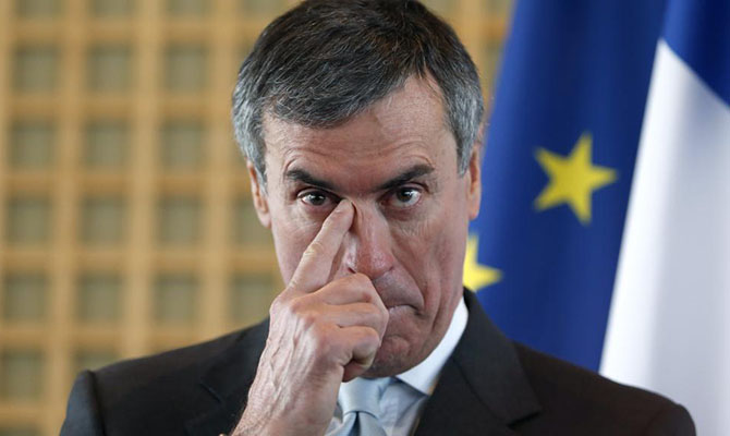 Экс-министра Франции судят за уклонение от уплаты налогов