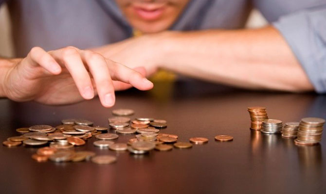 Кабмин утвердил размер средней зарплаты