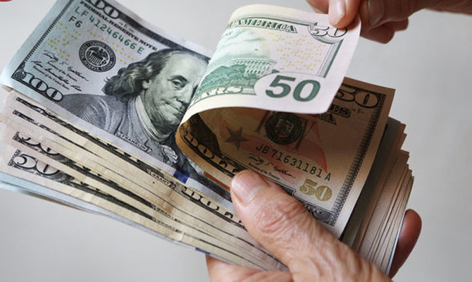 Украина превысила предельный уровень госдолга, — Минфин