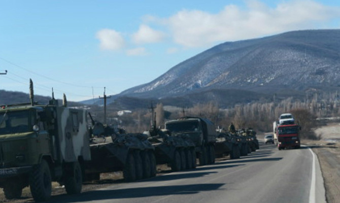 СМИ: В Крыму стали массово призывать в армию татар