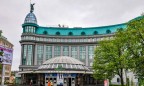 В Киеве перекрыли центральные улицы и станцию метро «Крещатик»