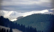 Пассажирский самолет пропал в горах Непала