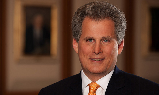 МВФ предупреждает о растущих рисках экономического краха в мире