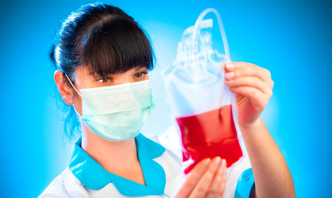 Кабмин разрешил неблагонадежным гражданам сдавать донорскую кровь