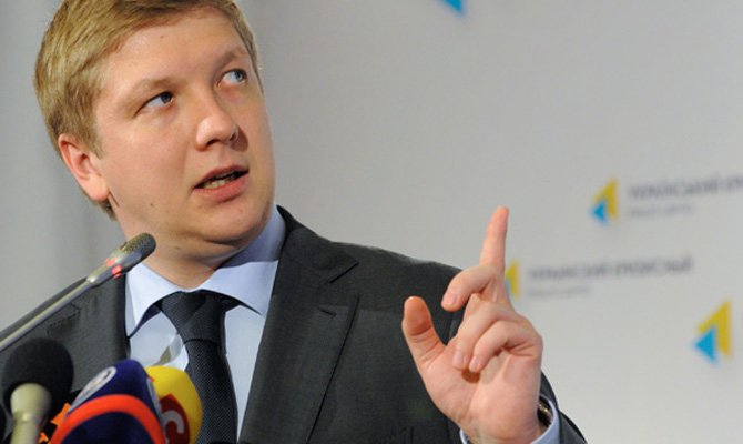 Кабмин оценит заслуги чиновников за взыскание долга с Фирташа