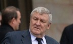 Экс-министр обороны Ежель намерен вернуться в Украину, если с него будут сняты обвинения