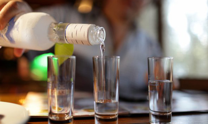 Госстат: Водка подорожала на 20% в феврале