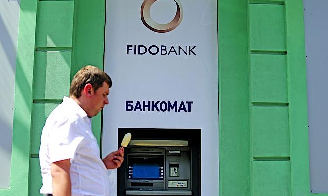Казахский бизнесмен вложит деньги в банк Александра Адарича