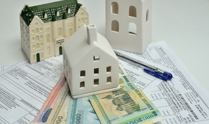 Лукашенко снизил ЖКХ-тарифы почти в два раза