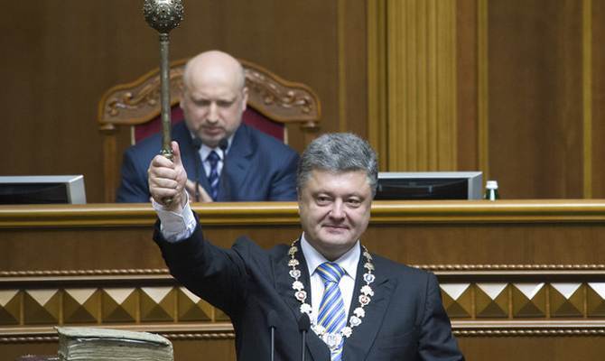 Порошенко в 2015 году обошелся украинцам почти в полмиллиарда гривен