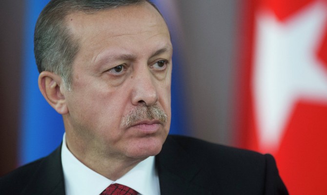 Эрдоган: Турция поддерживает Азербайджан в карабахском конфликте