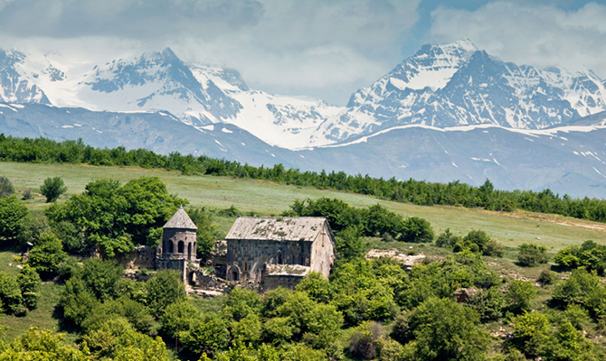 Южная Осетия планирует до августа провести референдум о вхождении в состав РФ