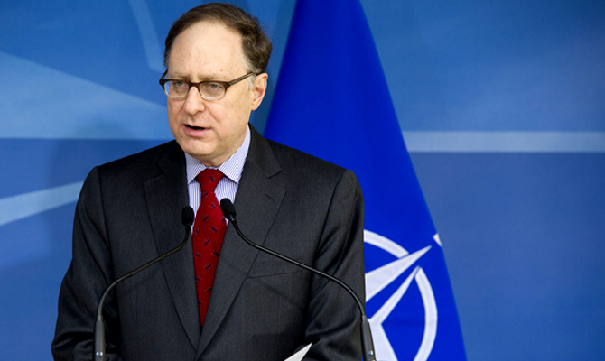 НАТО готово принять заявку Украины на членство