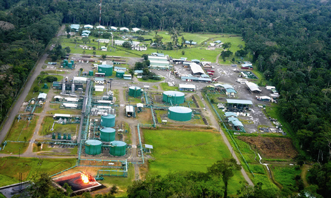 В Эквадоре остановился нефтеперерабатывающий завод