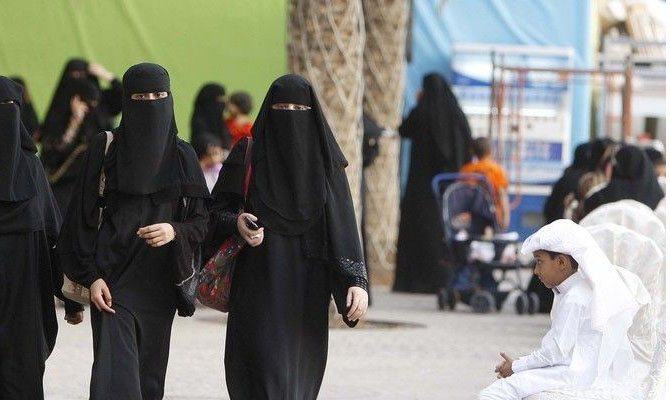 Саудовская Аравия превращается из страны-кредитора в нацию заемщиков