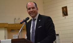 Украинцам обещают отменить визы для путешествий в Канаду