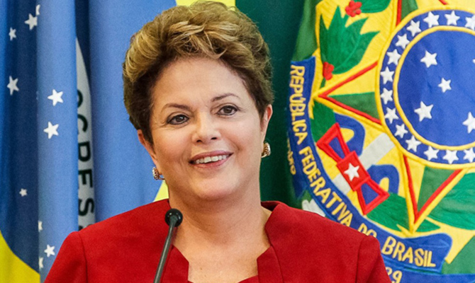 Верховный суд Бразилии отстранил от должности инициатора импичмента президента