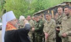 Капелланы УПЦ доставили Благодатный Огонь в 30 военных частей и подразделений ВСУ