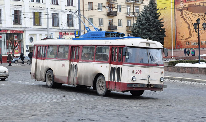 Черновцы приобретут 40 троллейбусов за счет кредита ЕБРР