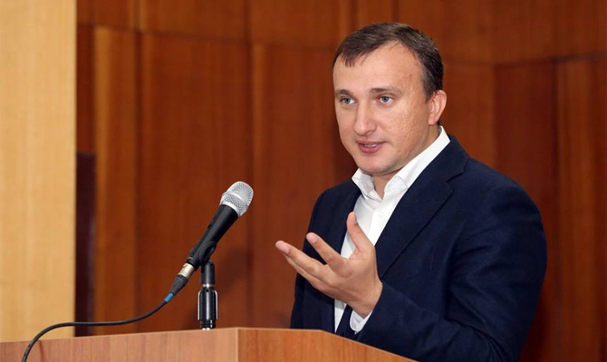 Мэр Ирпеня обеднел на 53 квартиры и 15 миллионов за два года