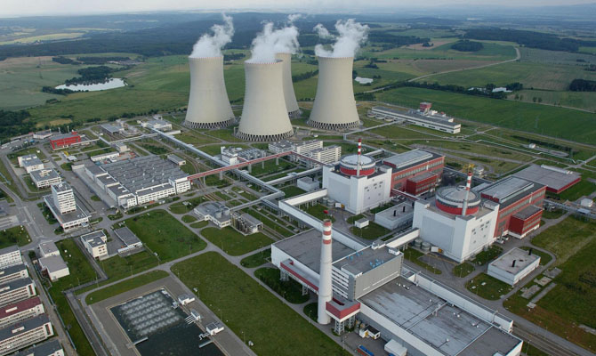 В Украине простаивает почти половина энергоблоков АЭС