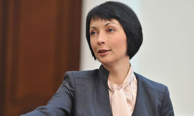 Луценко обещает возобновить дело экс-главы Минюста Елены Лукаш