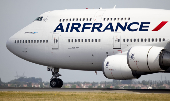 Пилоты Air France объявили забастовку на Евро-2016