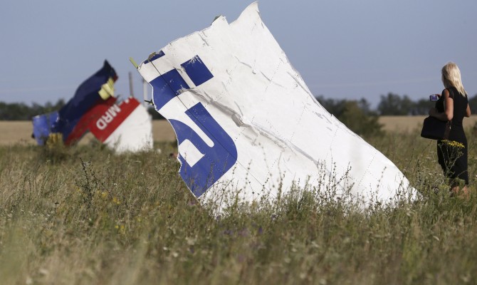 Нидерланды опубликуют итоги расследования авиакатастрофы MH17 осенью