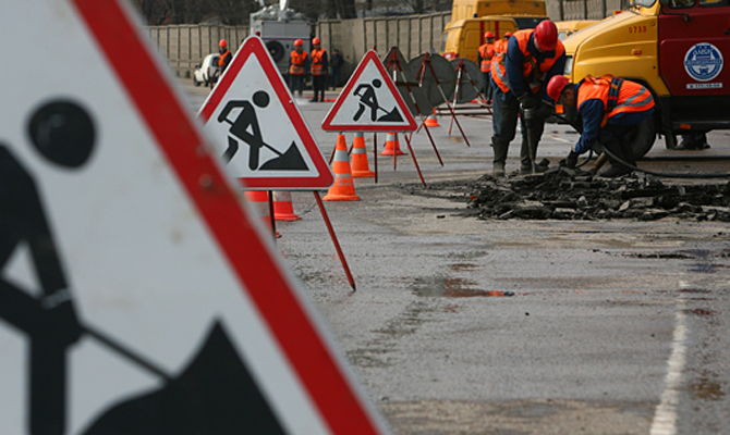 Омелян сообщил, сколько дорог отремонтируют в 2016 году