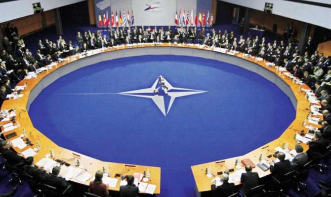 Более 40% украинцев за вступление страны в НАТО