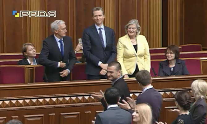 В заседании Верховной Рады принимает участие делегация парламента Королевства Нидерландов